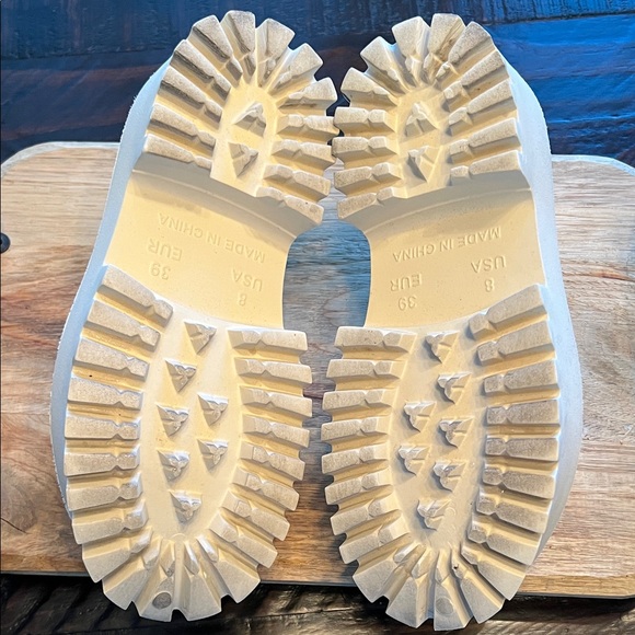 Jeffrey Campbell Cream Platform Clog Mules - Picture 3 of 7